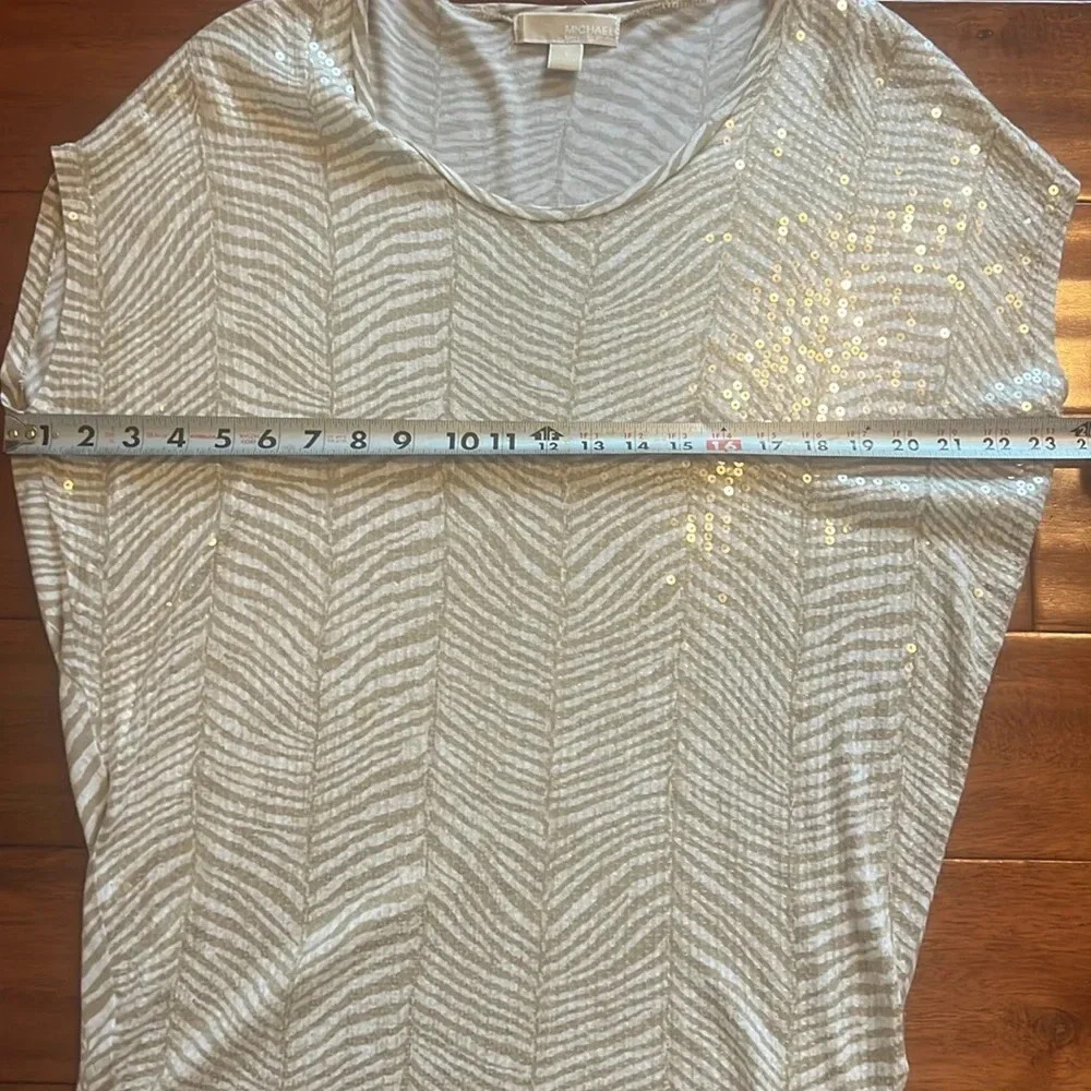 Michael Kors Sequin Scoop Neck Dolman Sleeve Top Size S Animal Print - Picture 7 of 10